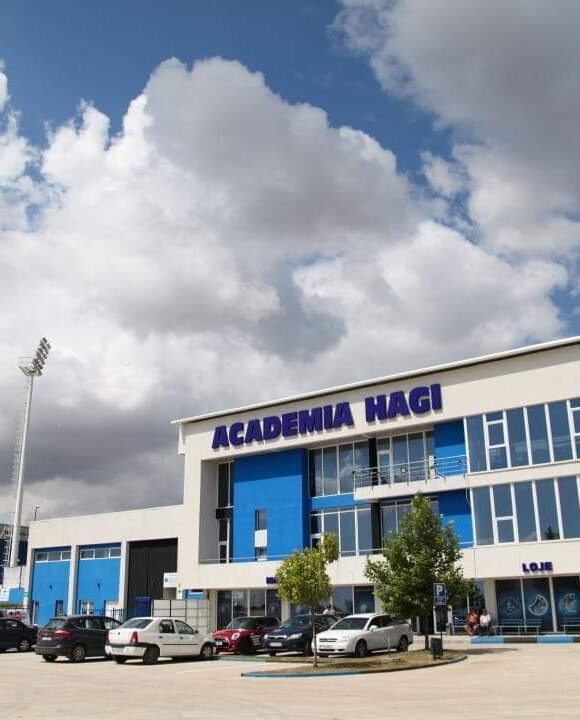 Academia Hagi, un proiect greu de urmat?!